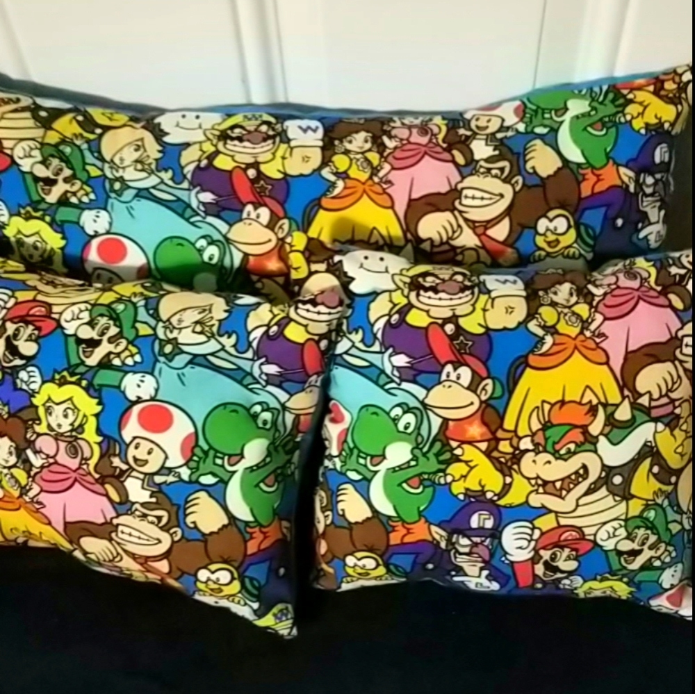 Nintendo pillows - Picture 2 of 6